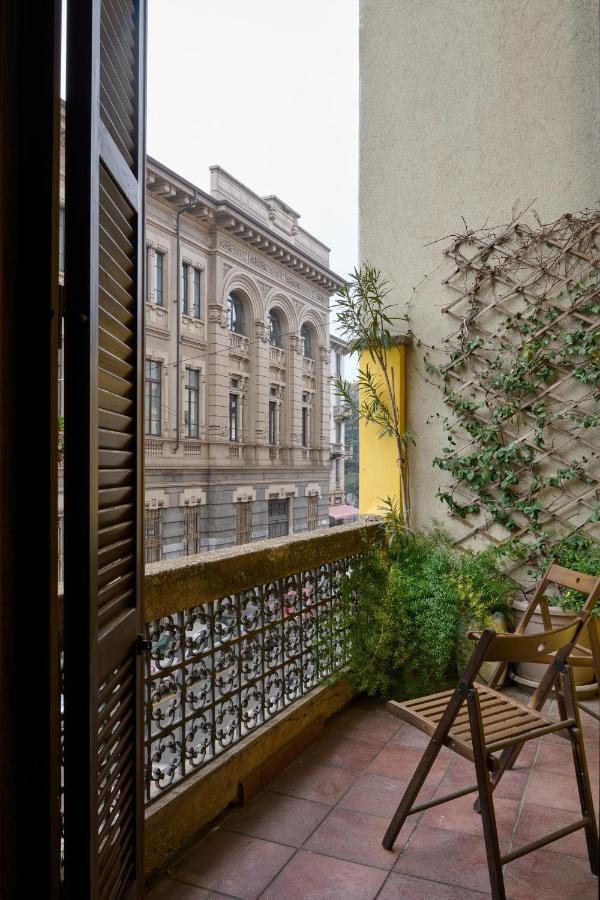 Artist Nadia'S Apartment In Porta Vercellina Milan Bagian luar foto
